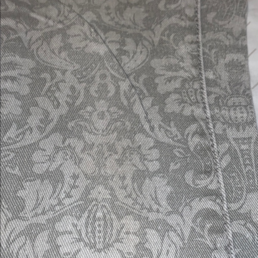 Jeans - Picture 3 of 5